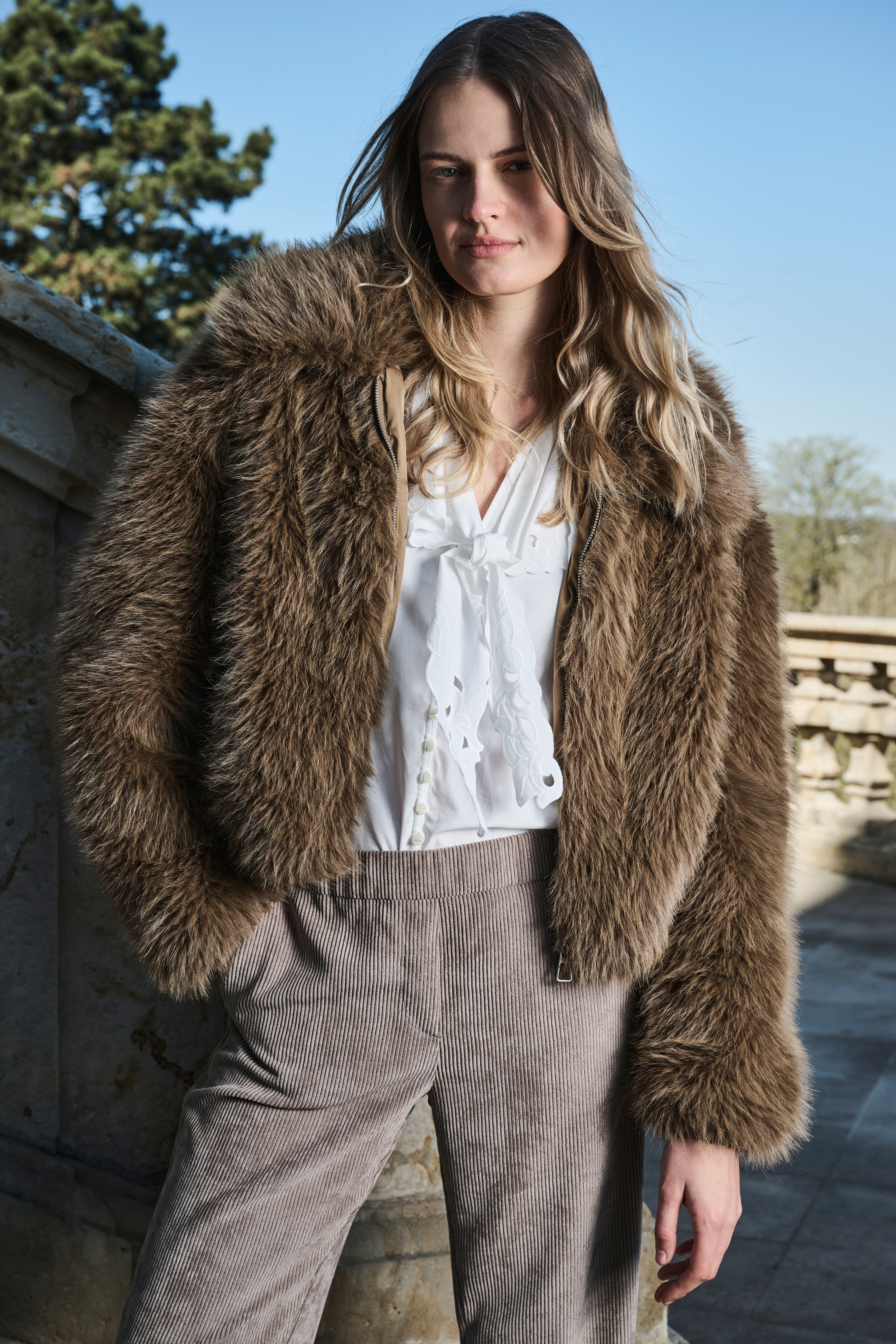 CHIARA_Fluid_Corduroy_3051-00-0410L_242.jpg